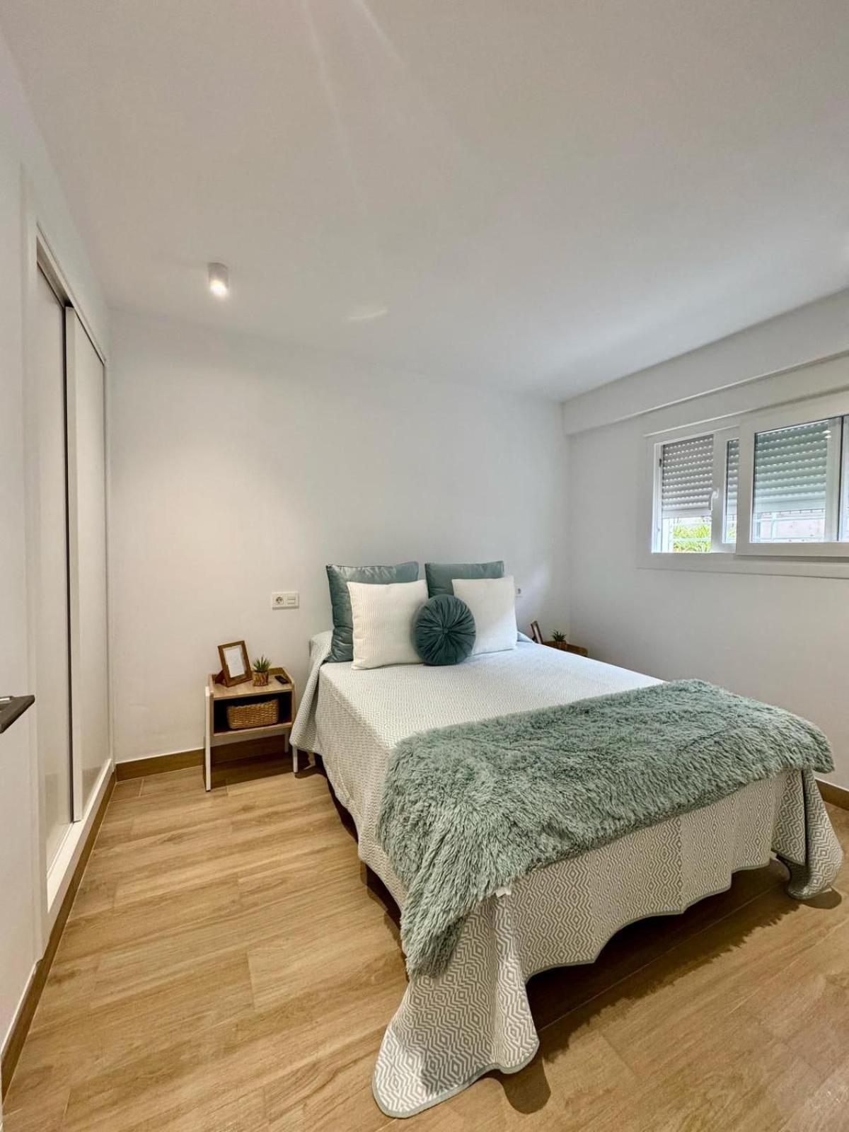 Apartment Flores 4 *
